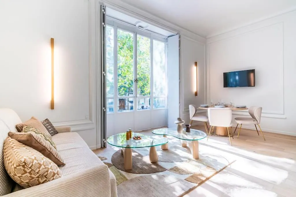 Appartement Conviviale Et Elegant Paris 17
